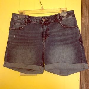 Jean shorts; Apt.9;Size 12/Short